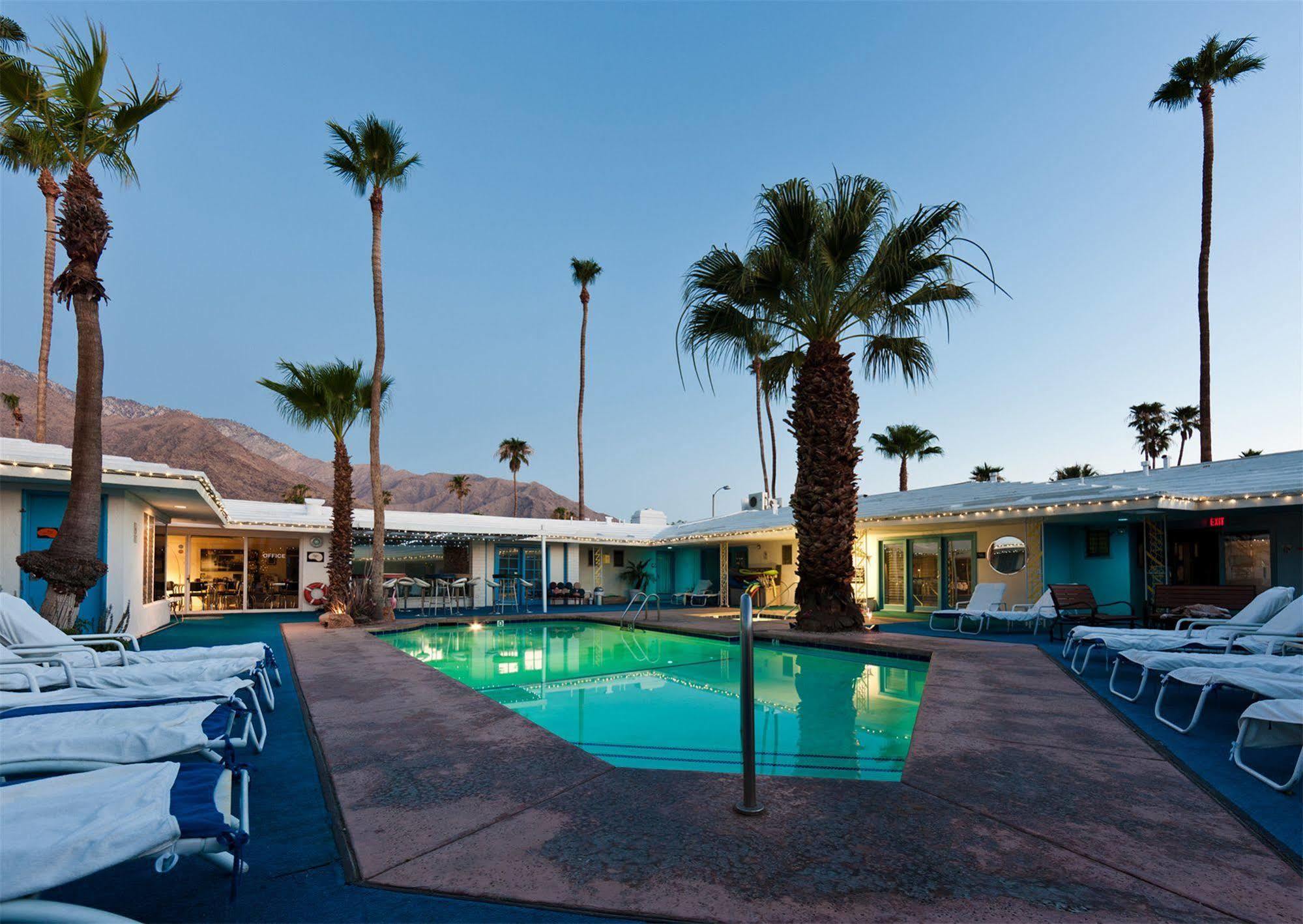 Hotel Rendezvous Palm Springs